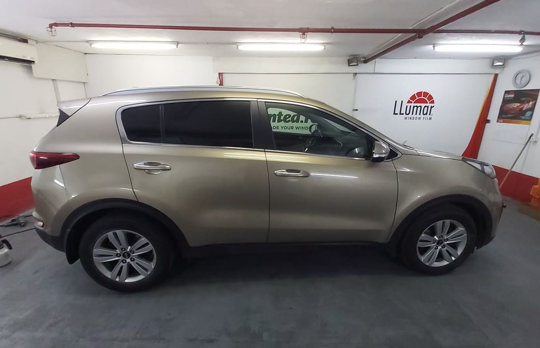 Folie Auto LLumar ATR, montata la Tinted