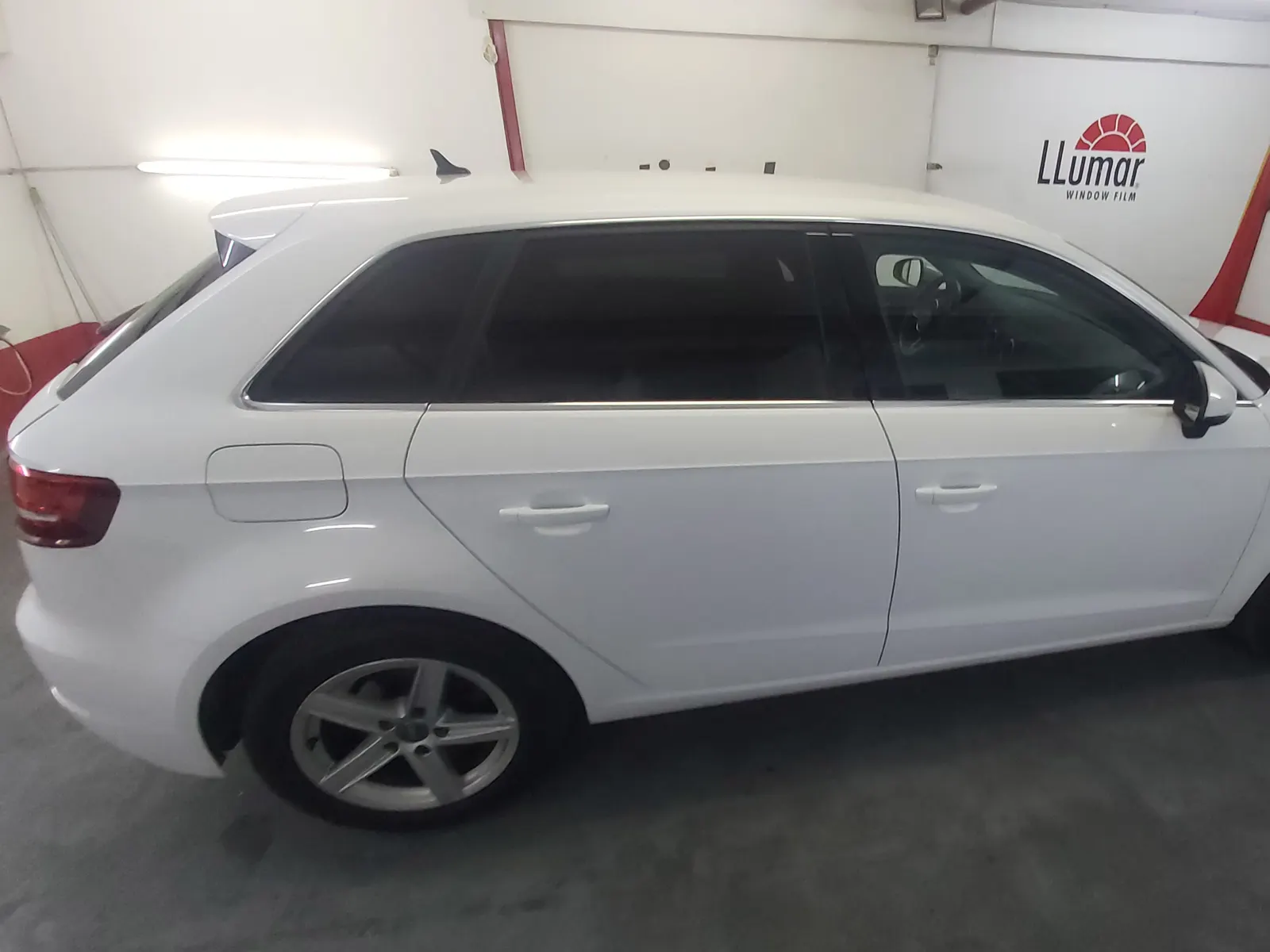 Folie auto LLumar CTX15 Audi A3 Sportback Ibis White