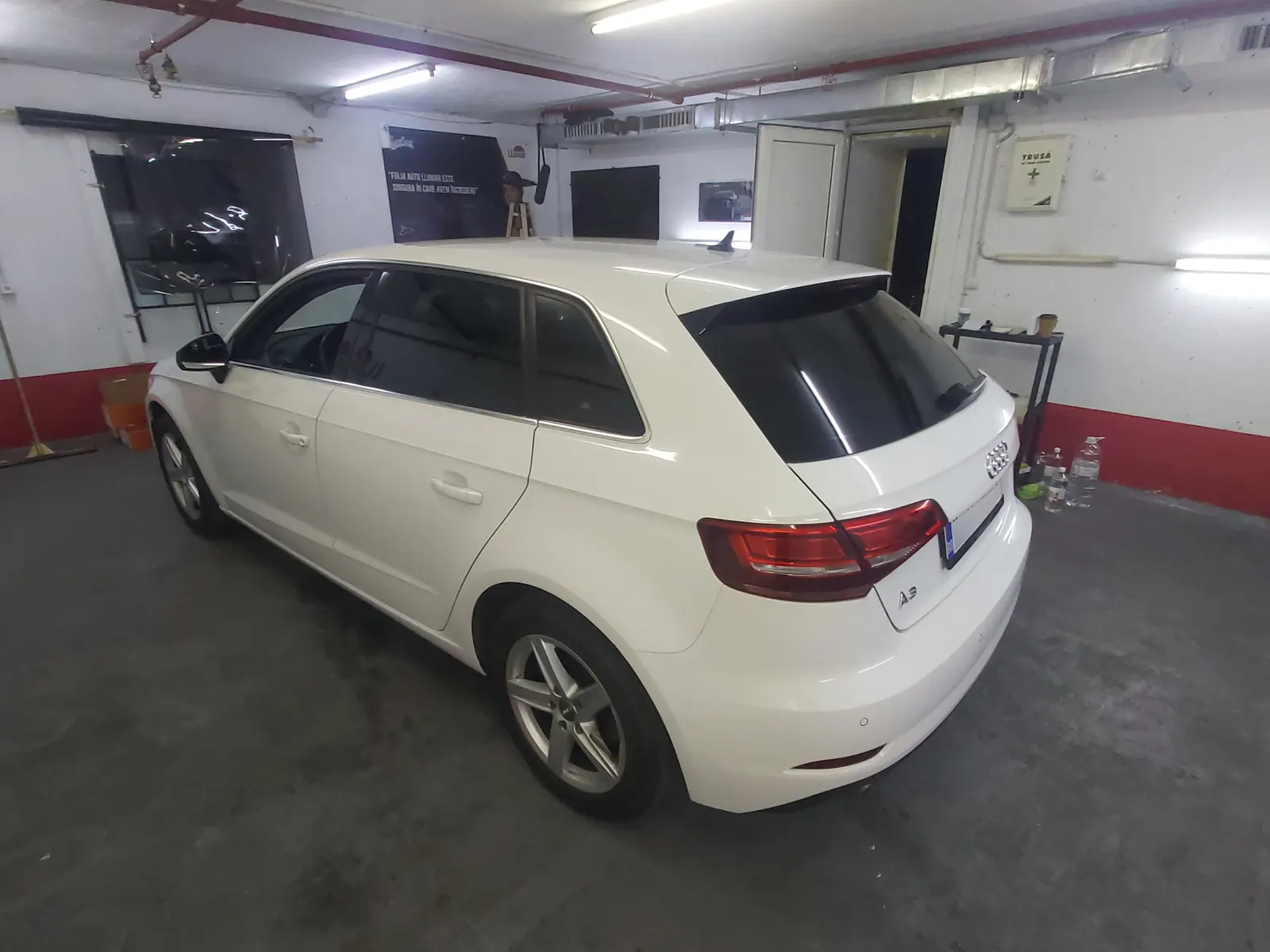 Audi A3 Ibis White – folie ceramică CTX15 geamuri laterale