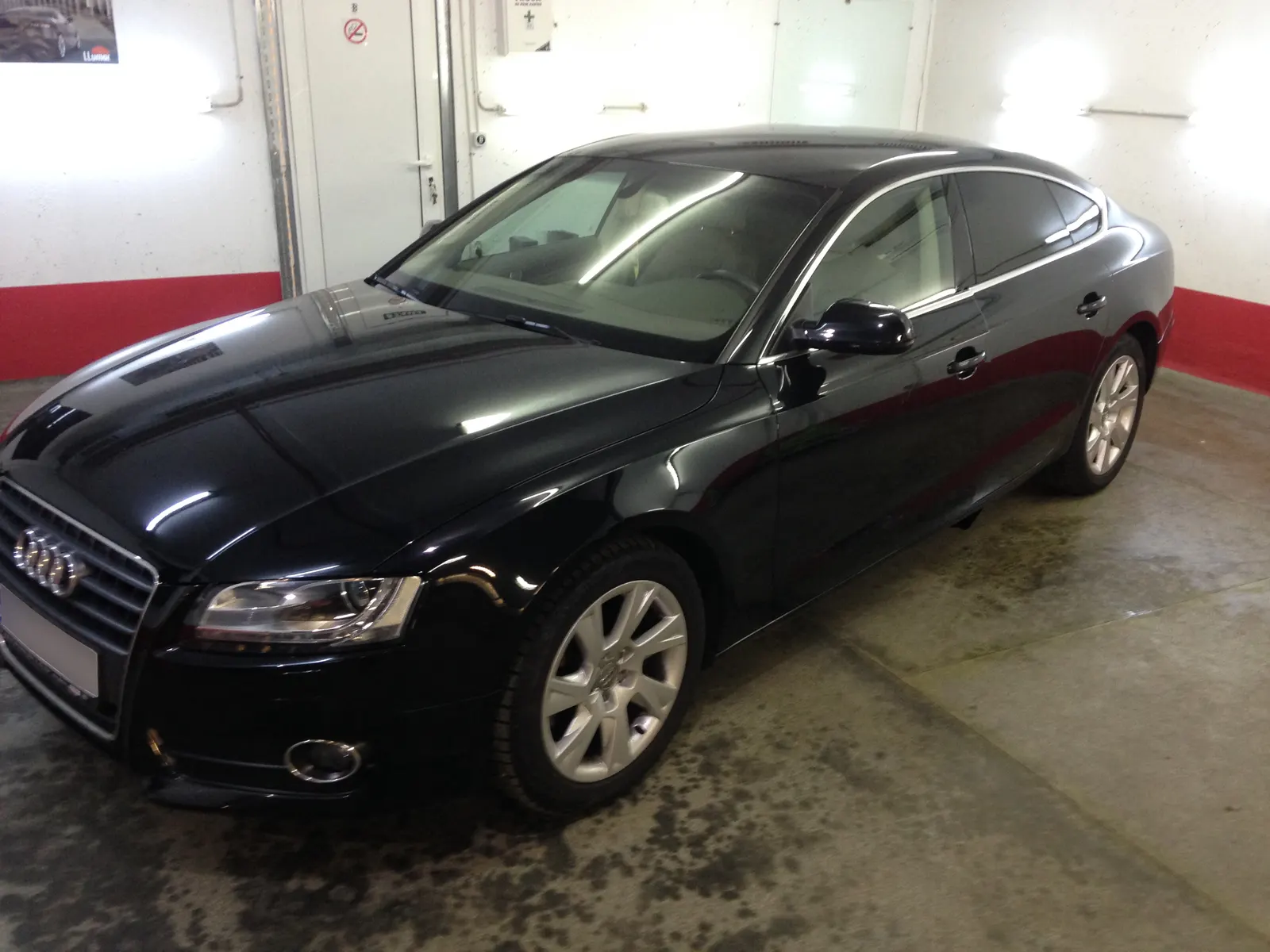 Montaj folie auto Audi A5 Sportback Phantom Black – Tinted Window