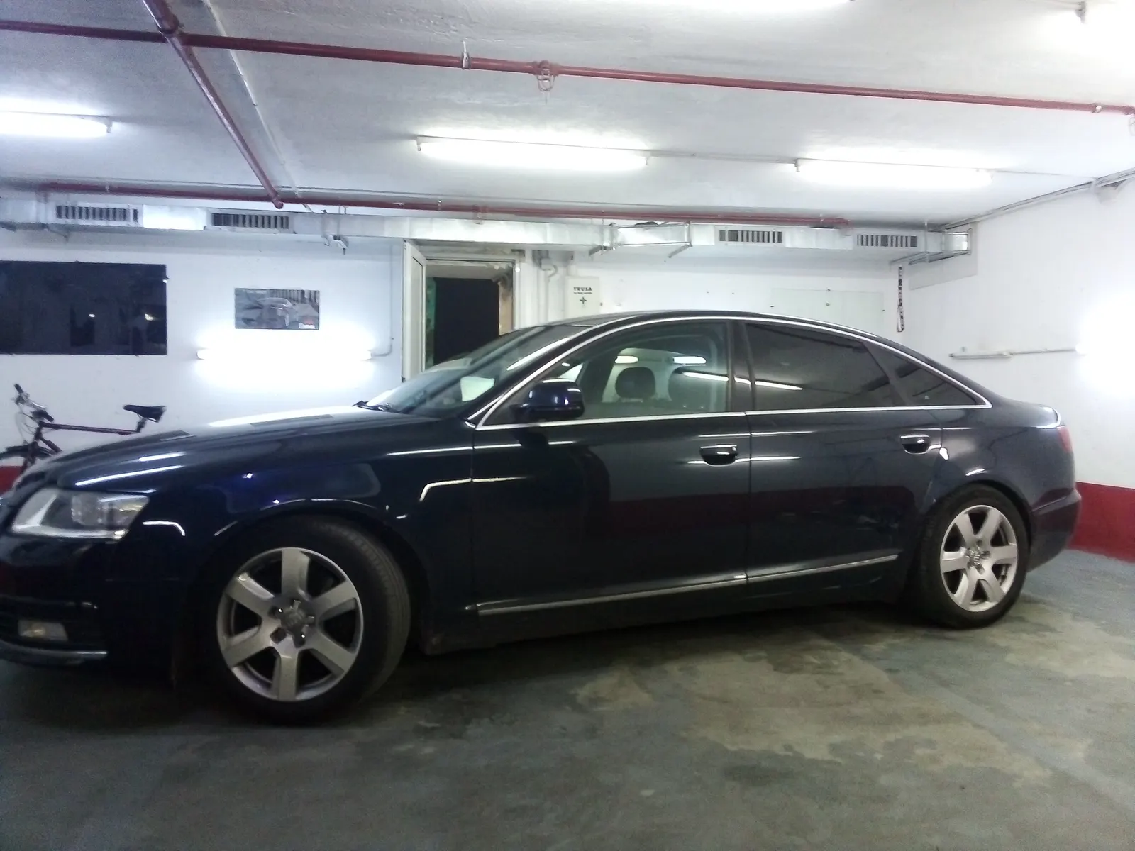 Folie auto LLumar CTX15 Audi A6 Dark Blue Metallic