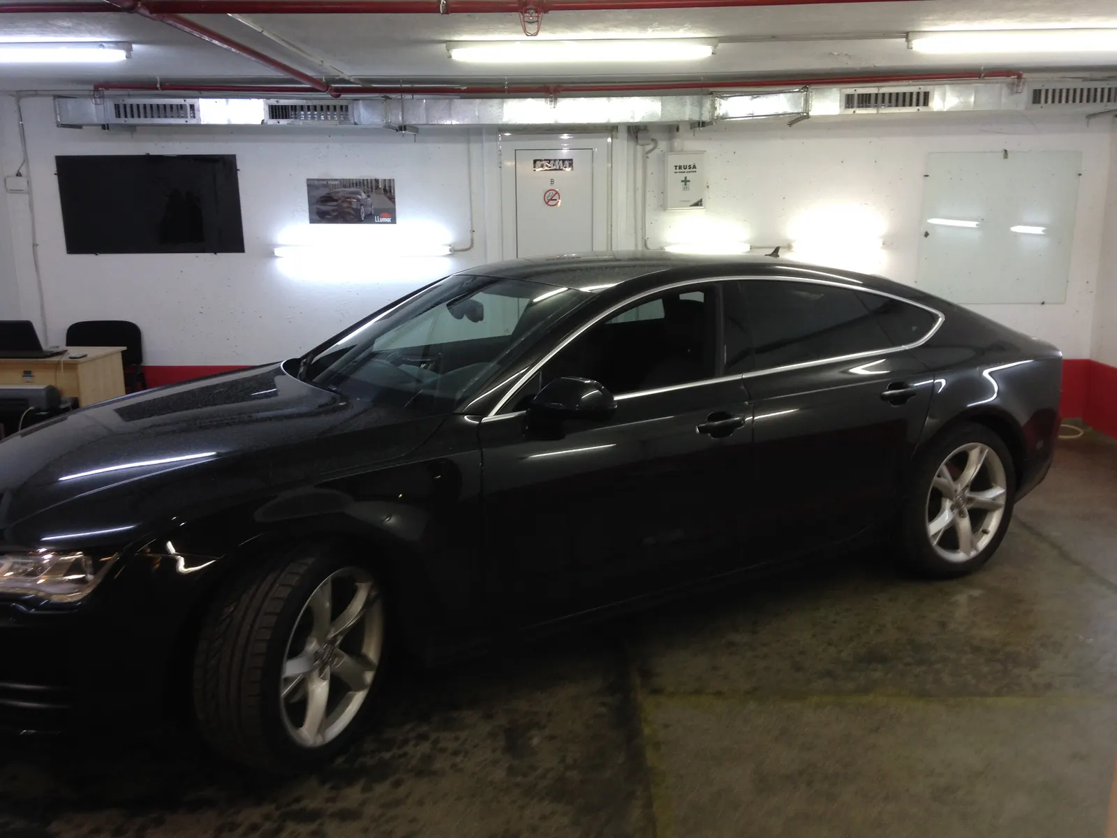 Montaj folie auto Audi A7 Sportback Mythos Black – Tinted Window