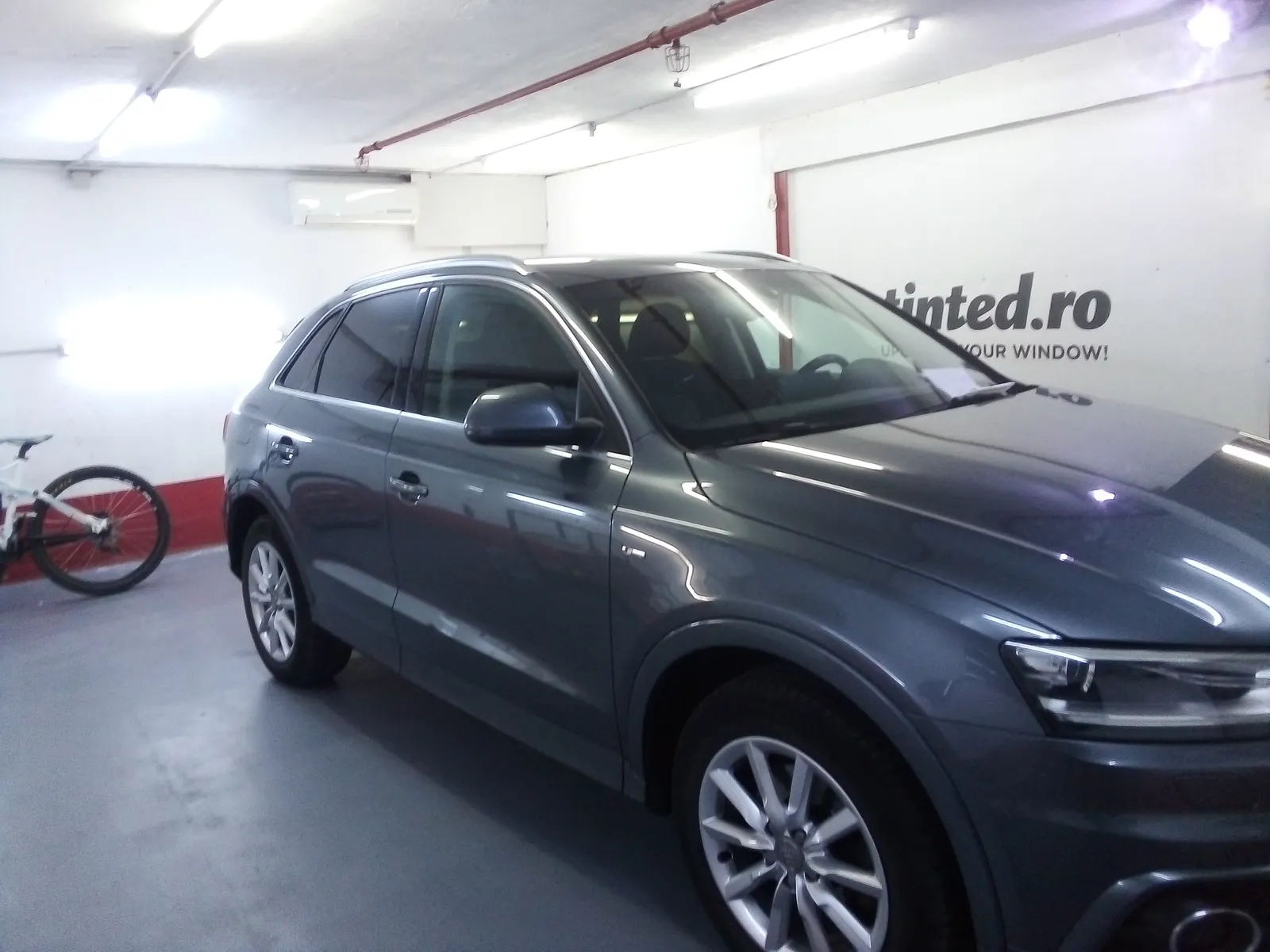 Folie auto LLumar CTX05 Audi Q3 Monsoon Grey Metallic