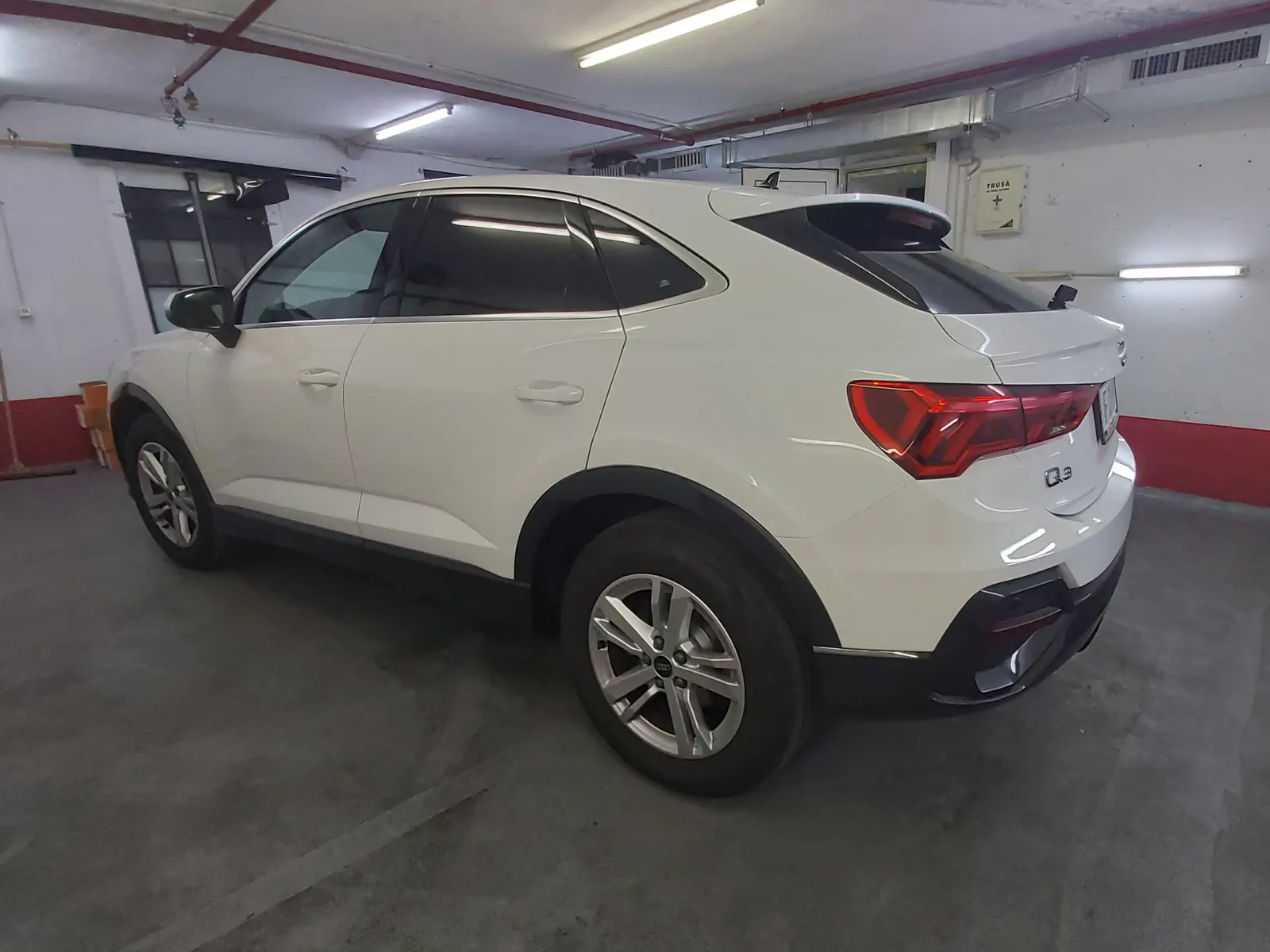 Audi Q3 Ibis White – foliere completă LLumar CTX05