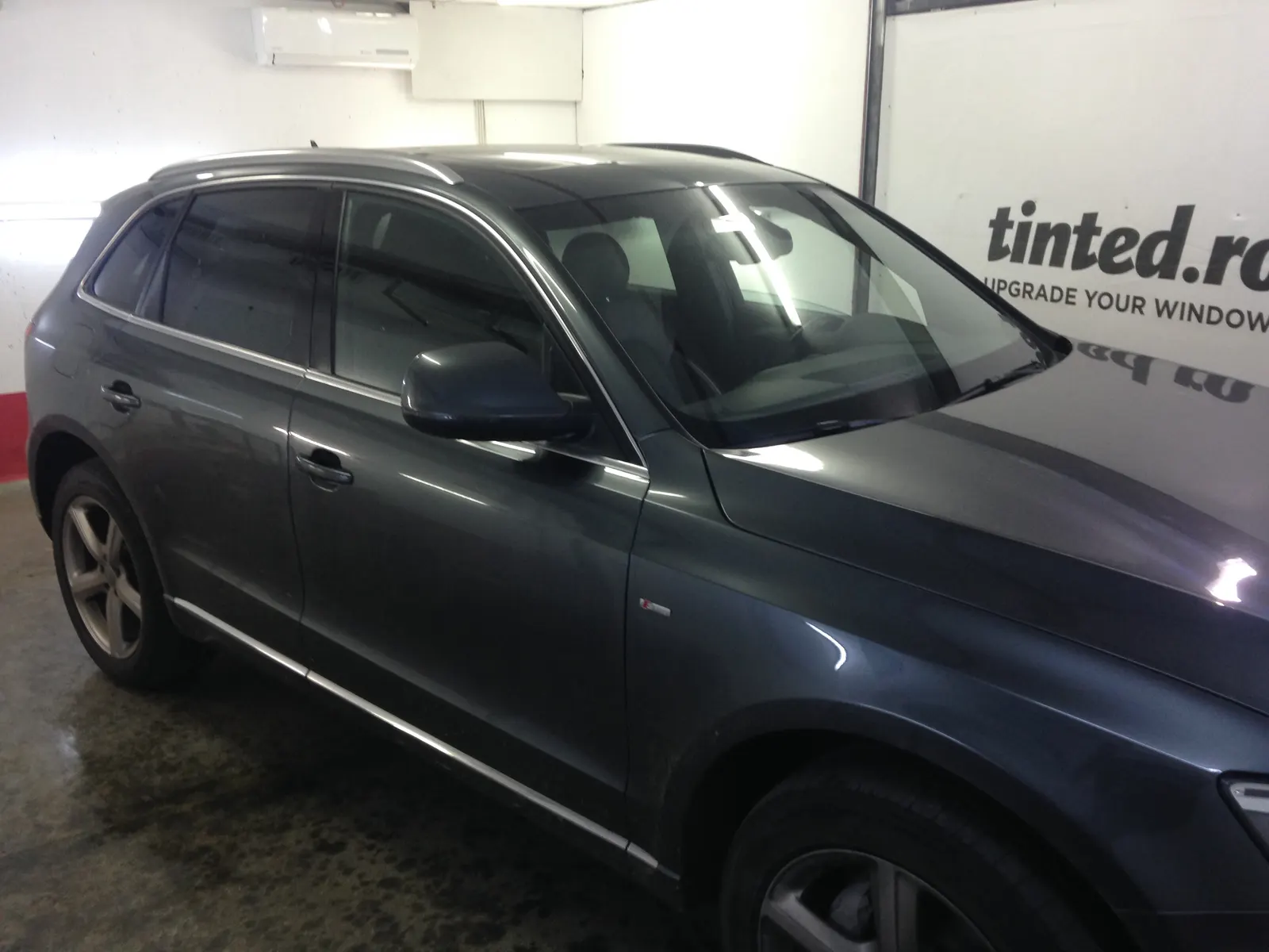 Folie auto LLumar CTX35 Audi Q5 Daytona Gray Pearl Effect