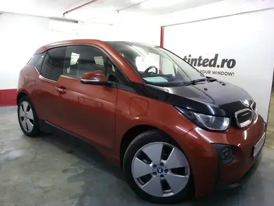 Folie auto LLumar ATR20 BMW i3 Fluid Copper Metallic – vedere generala