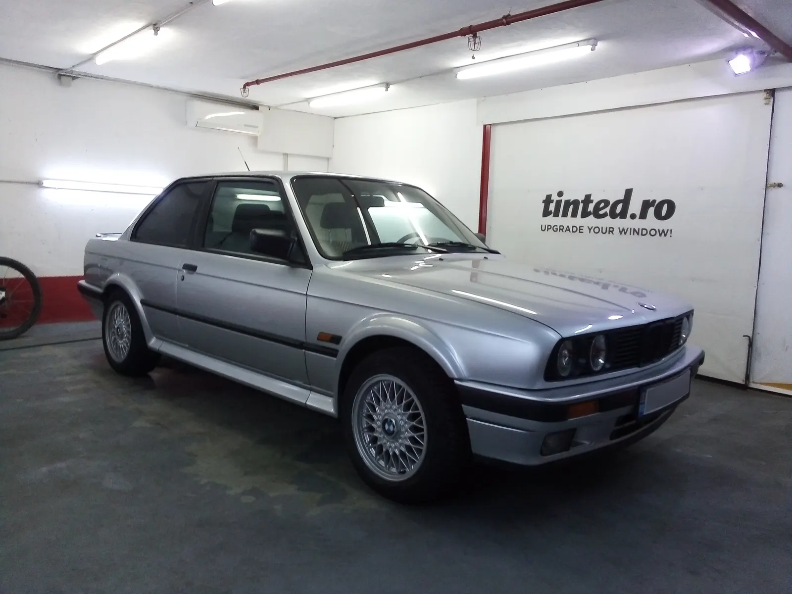 Folie auto LLumar CTX15 si AIR80 BMW Seria 3 E30 Titanium Silver Metallic