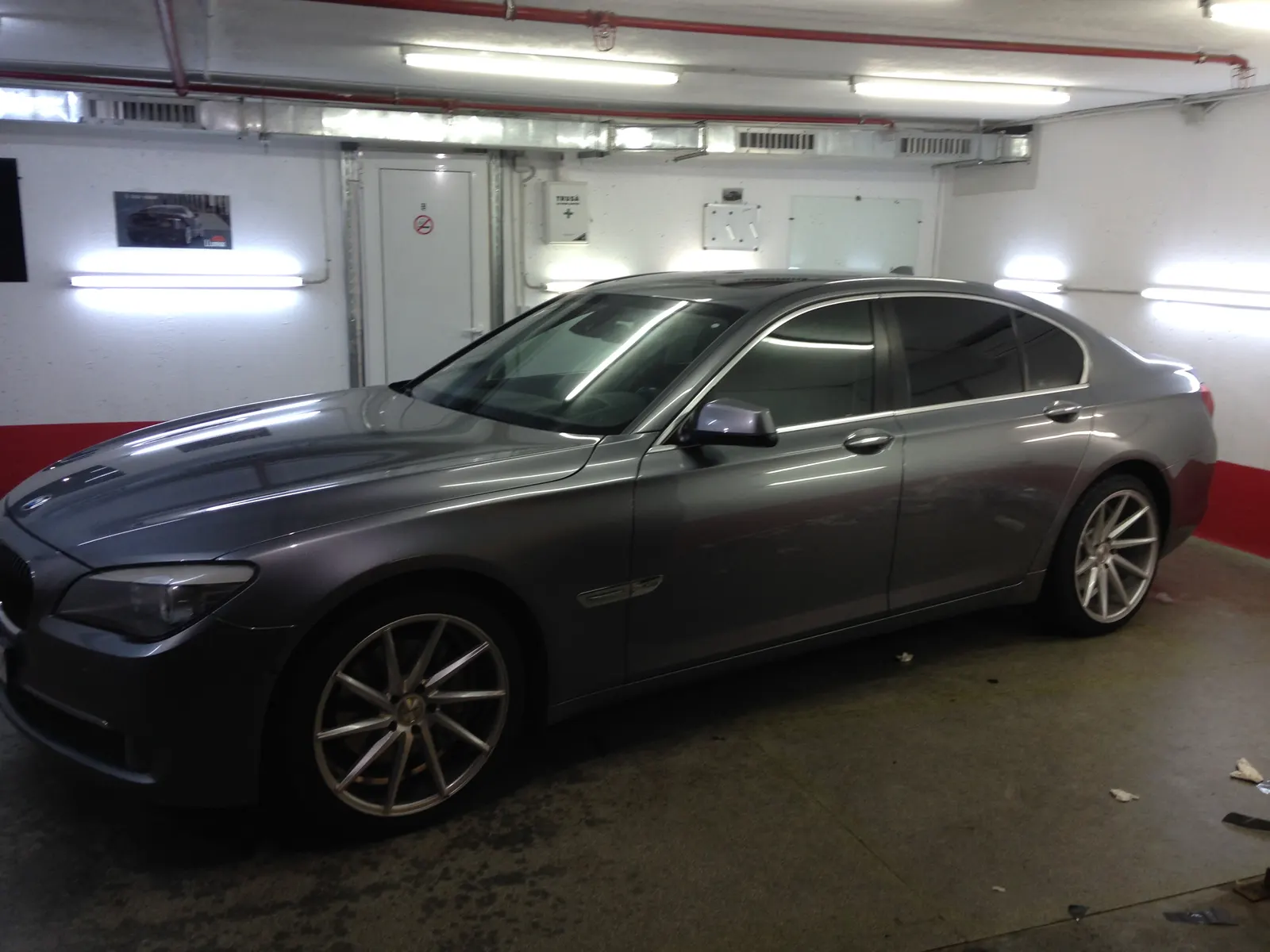 BMW F10 argintiu – geamuri fumurii folie LLumar CTX15