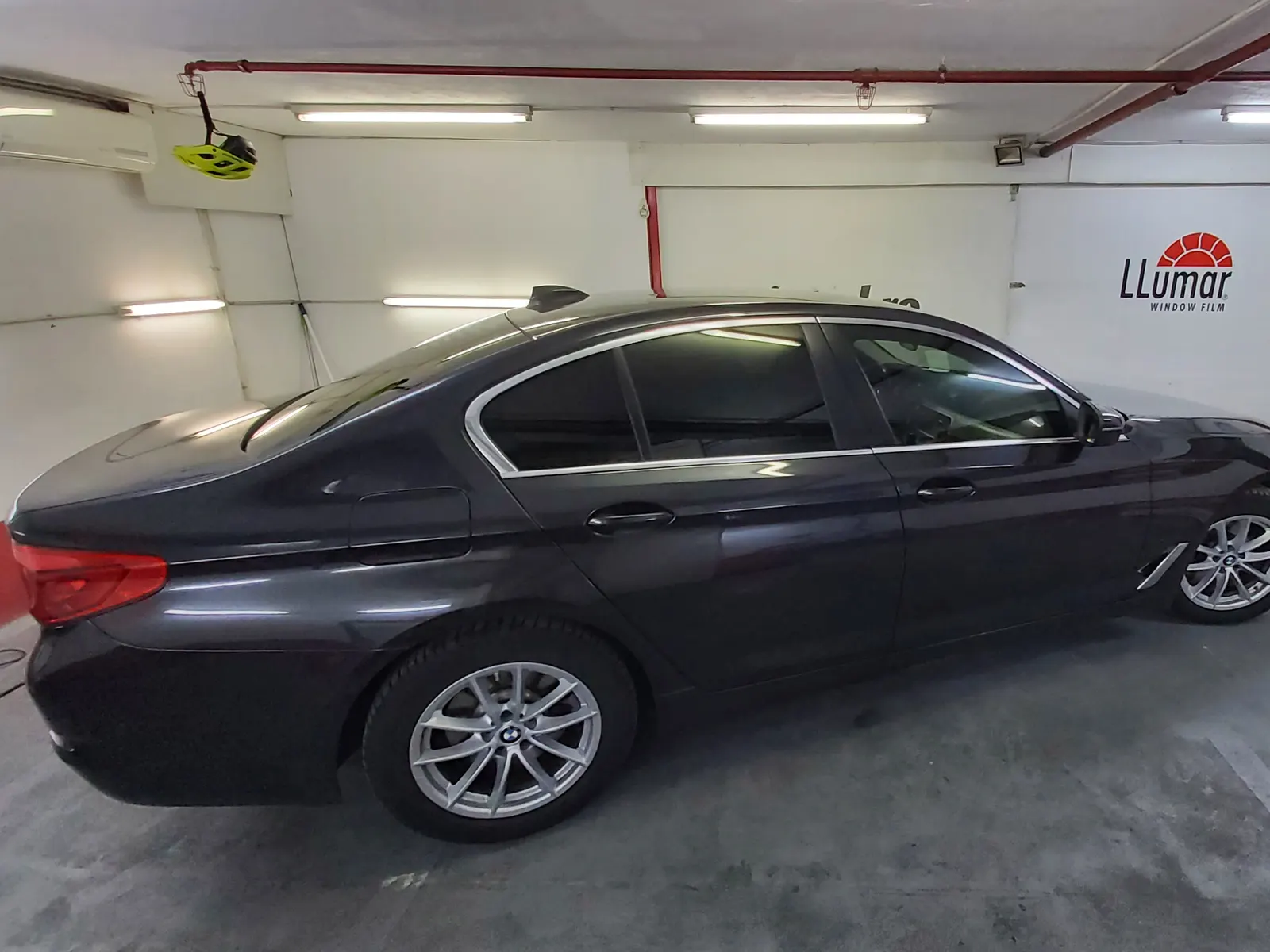 BMW Seria 5 G30 Sophisto Grey – folie ATR05 geamuri laterale