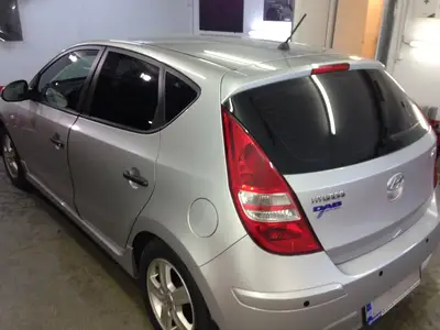 Geam spate i30 – ATR20 detaliu