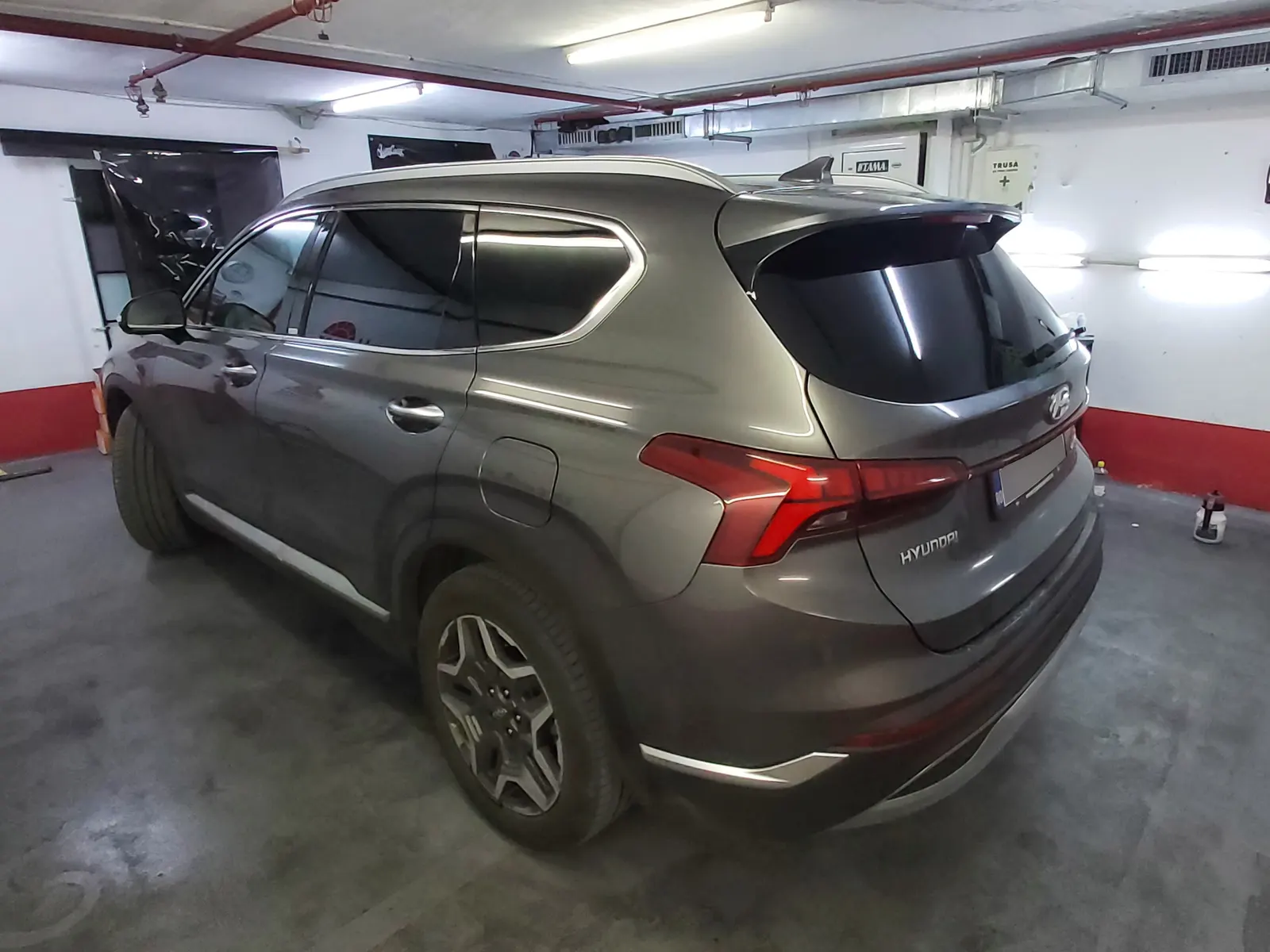 Lunetă Santa Fe generația a patra Magnetic Force cu folie LLumar CTX15 – exterior
