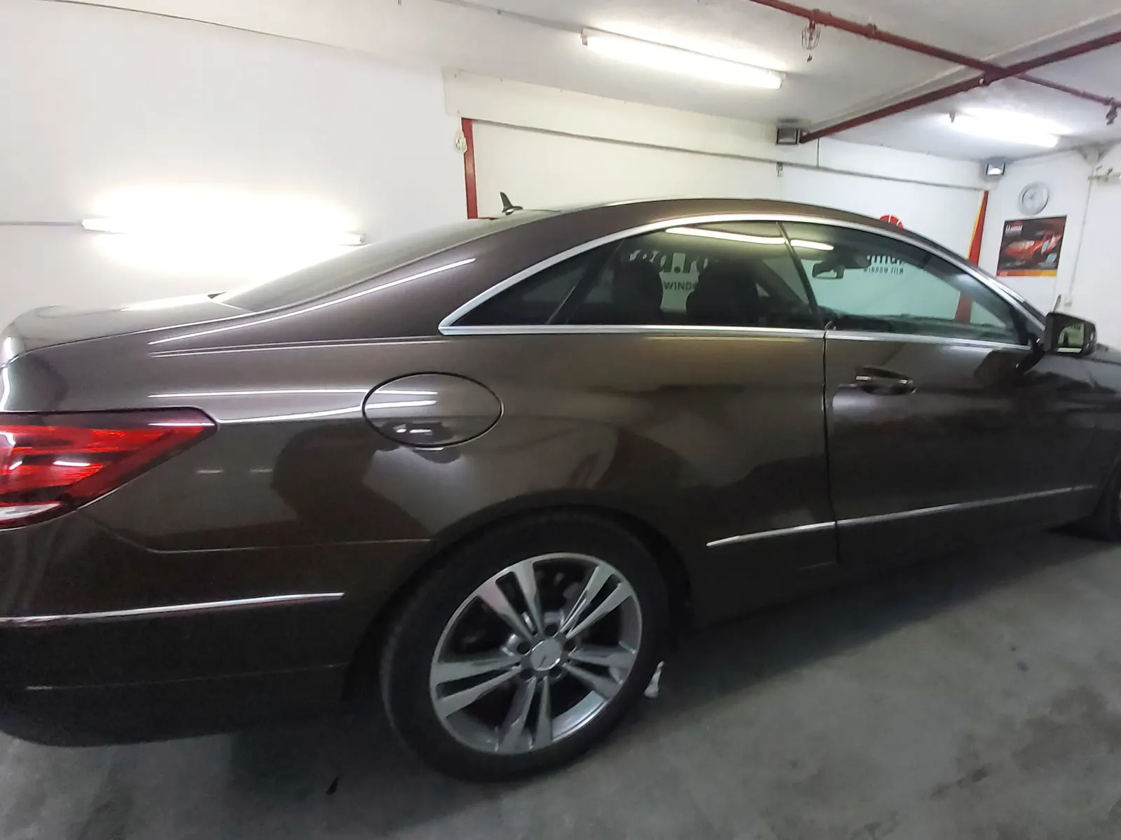 folie metalică Mercedes E W207 coupe maro ATR20 omologat RAR