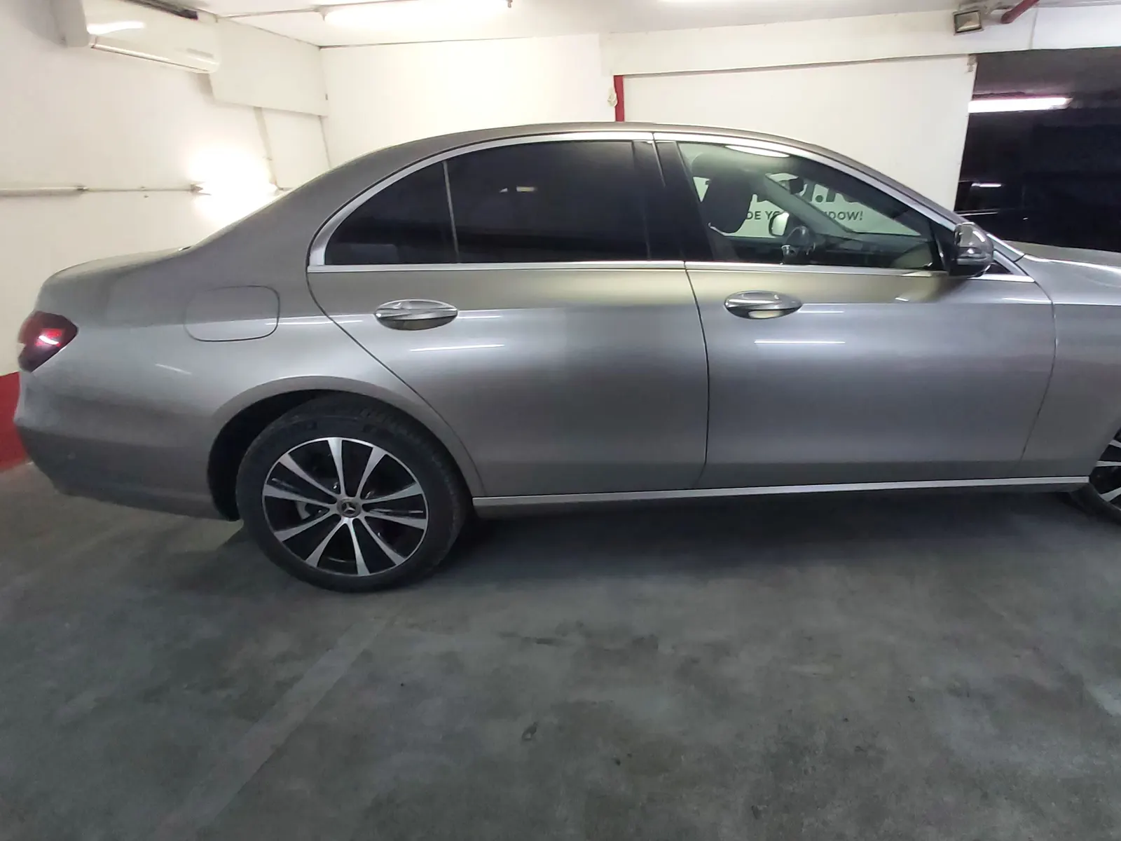 geamuri fumurii Mercedes E W213 Selenite Grey Metallic folie ceramică CTX05