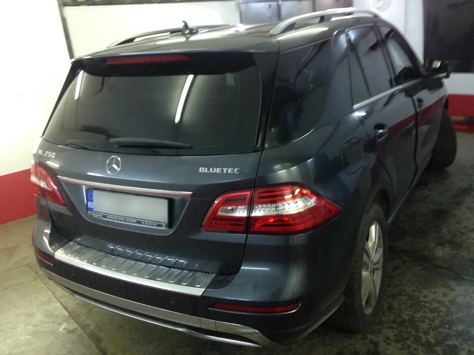 montaj folie Mercedes ML 250 W166 gri metalic CTX15 omologat RAR