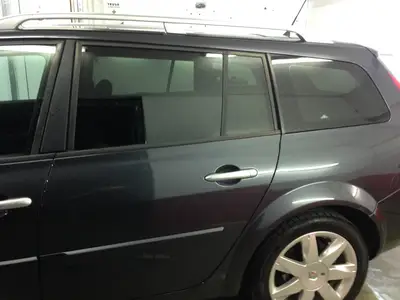Megane Estate generația a doua gri – lateral ATR20