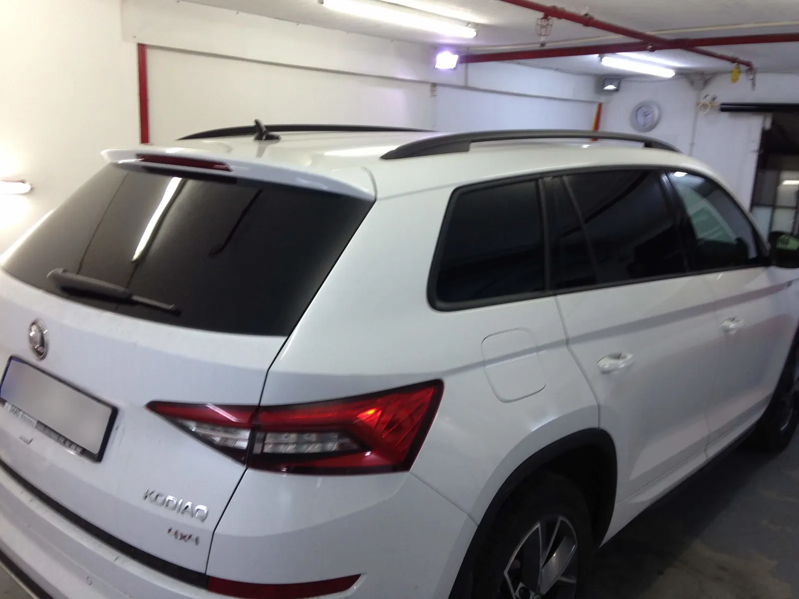 Kodiaq gen 1 alb rezultat final folie LLumar ATR05 geamuri laterale