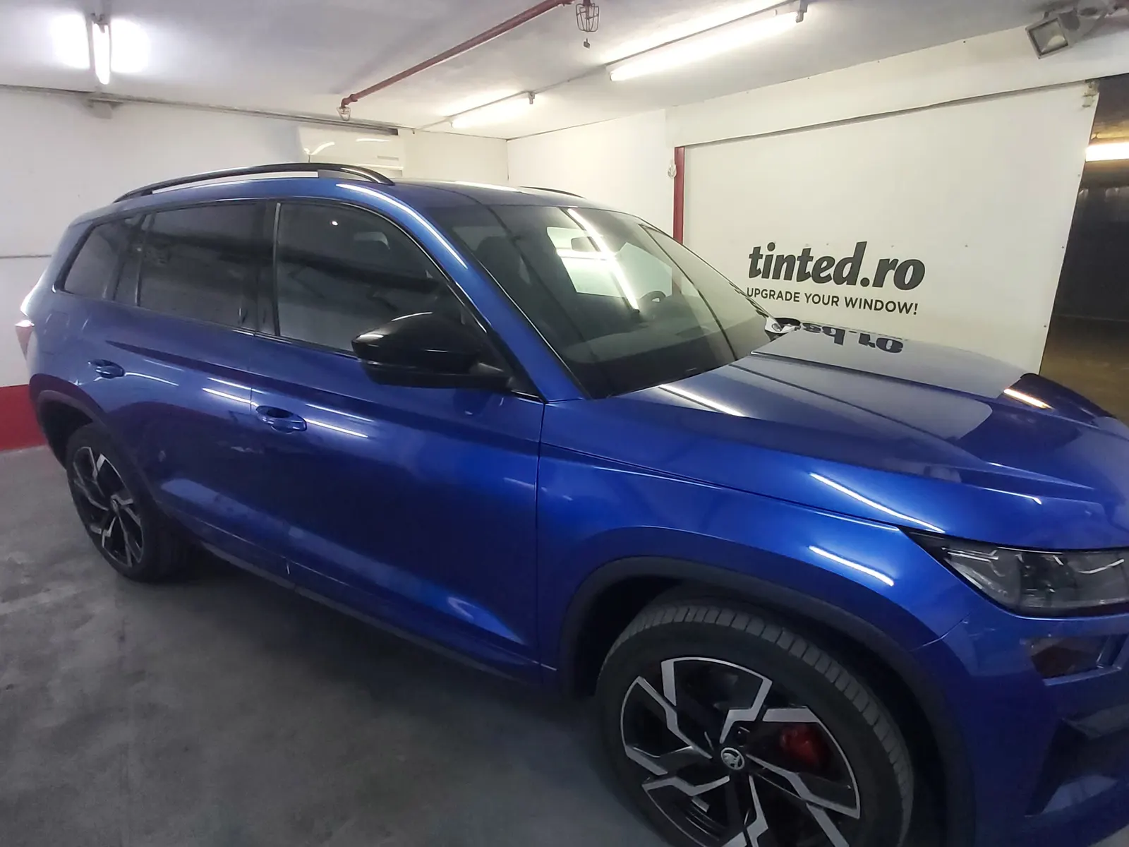 Skoda Kodiaq generația 2 Race Blue folie LLumar ATR20 și AIR80 omologate