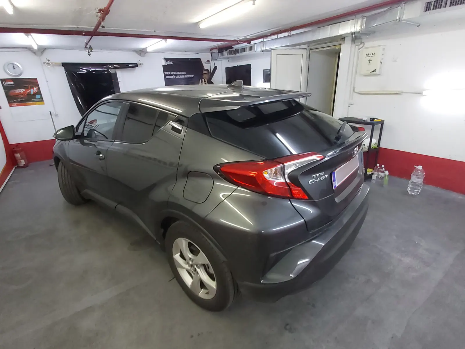 folie auto Toyota C-HR Hybrid Magnetic Grey Metallic LLumar CTX05 protectie solara ceramica