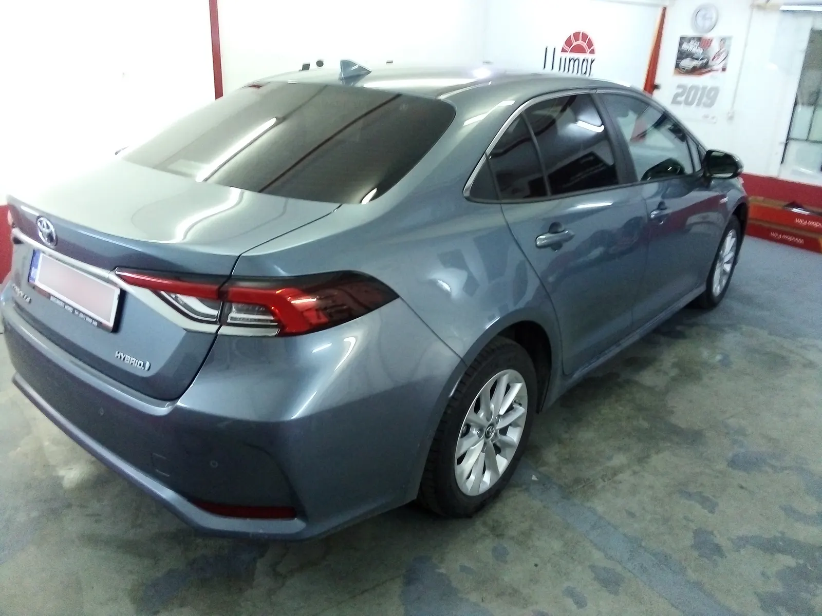 Toyota Corolla Hybrid geamuri fumurii LLumar CTX15 spate si folie AIR80 parbriz