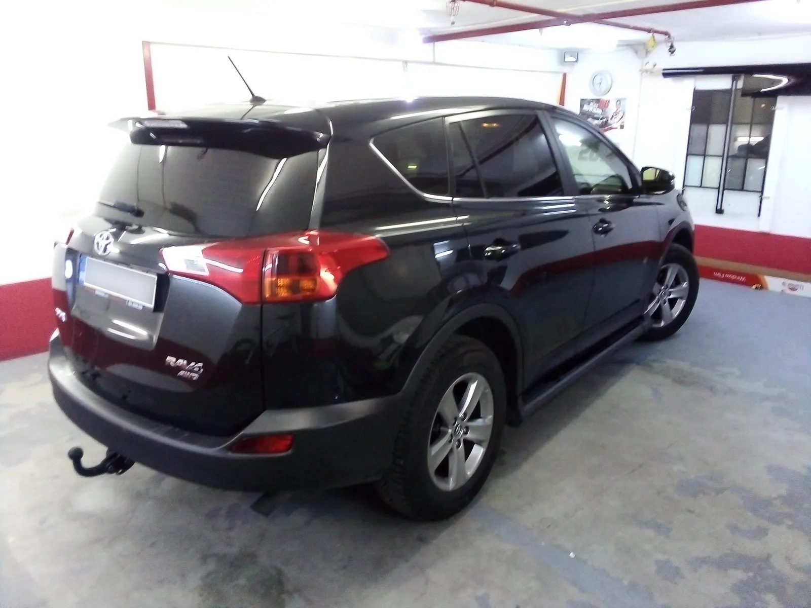 Toyota RAV4 diesel Attitude Black Mica cu folie auto ceramica LLumar CTX05