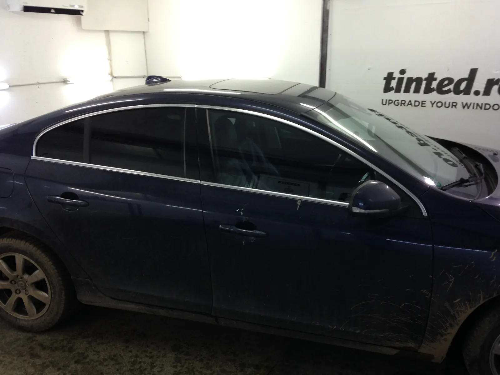 folie auto Volvo S60 Midnight Blue geamuri laterale LLumar CTX15