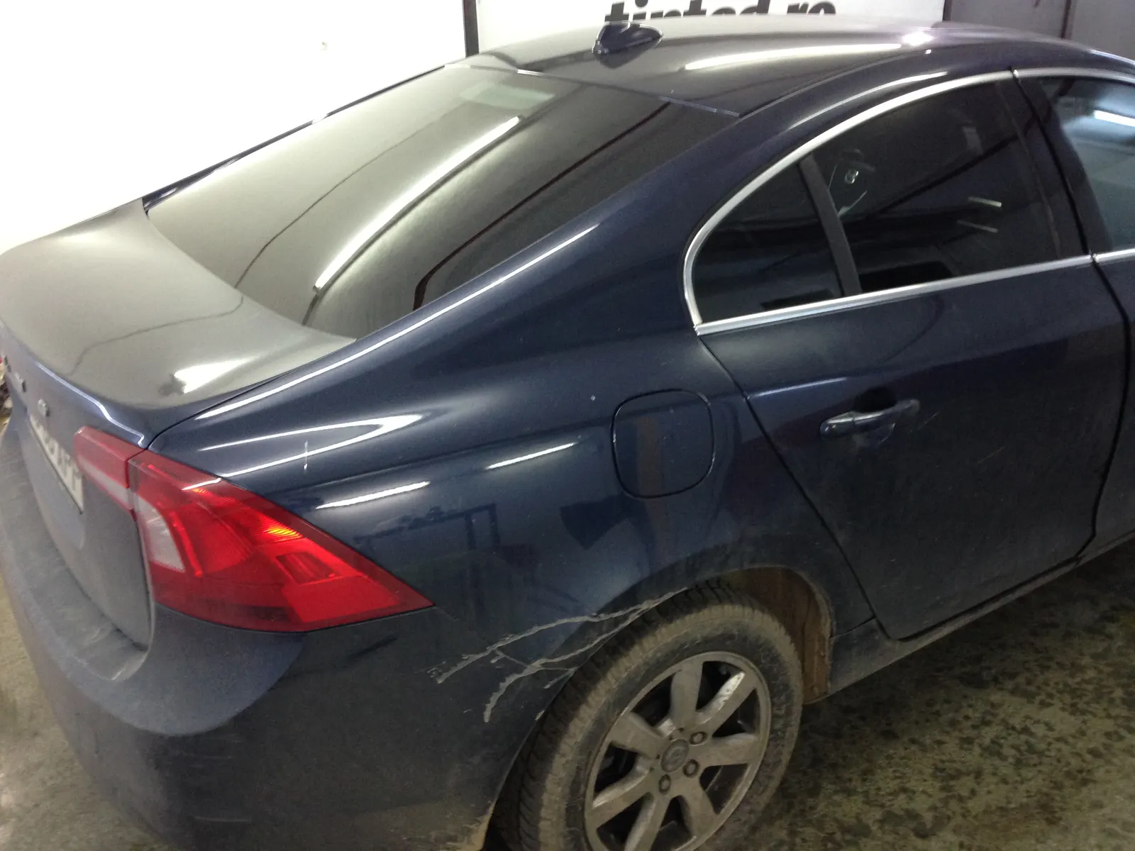 S60 albastru închis cu folie CTX15 protecție solară sedan Volvo