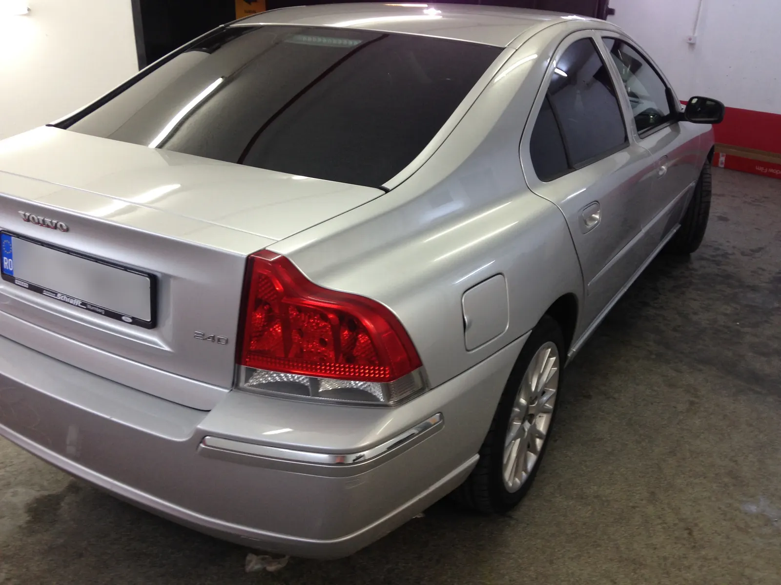 folie auto Volvo S60 Bright Silver Metallic geamuri laterale LLumar ATR20