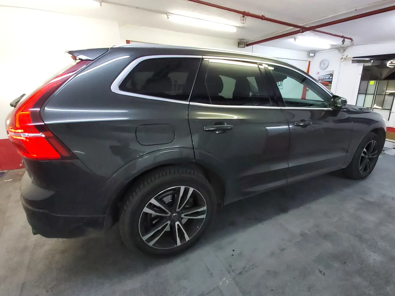 folie auto Volvo XC60 Pine Grey geamuri laterale LLumar CTX15