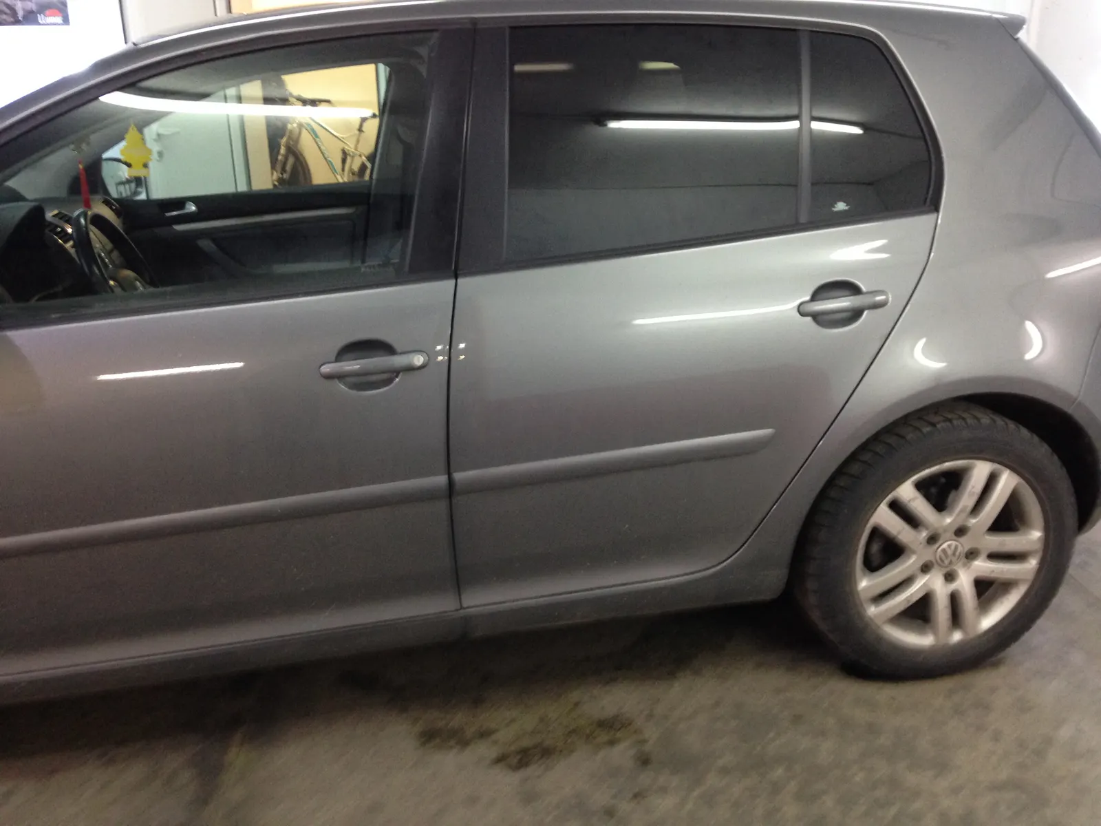 folie ceramica VW Golf 5 geamuri fumurii Bucuresti Tinted Window