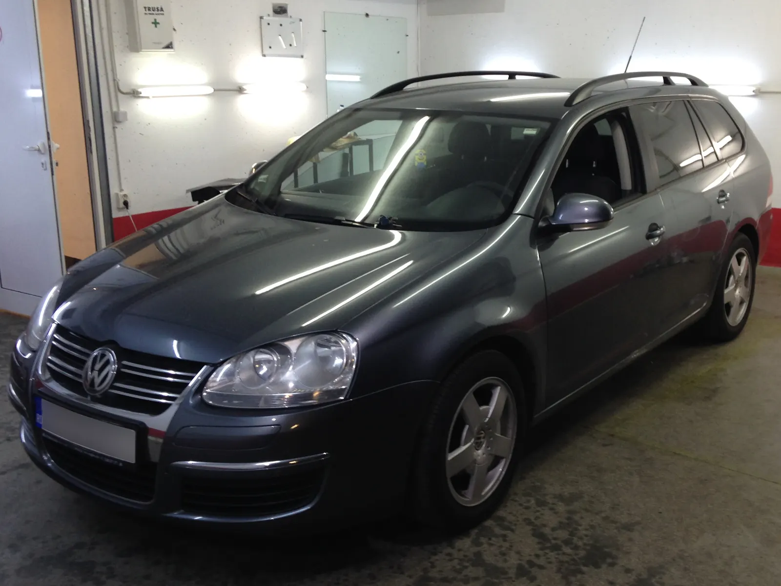 folie auto VW Golf 6 Variant gri metalic LLumar ATR20 Tinted