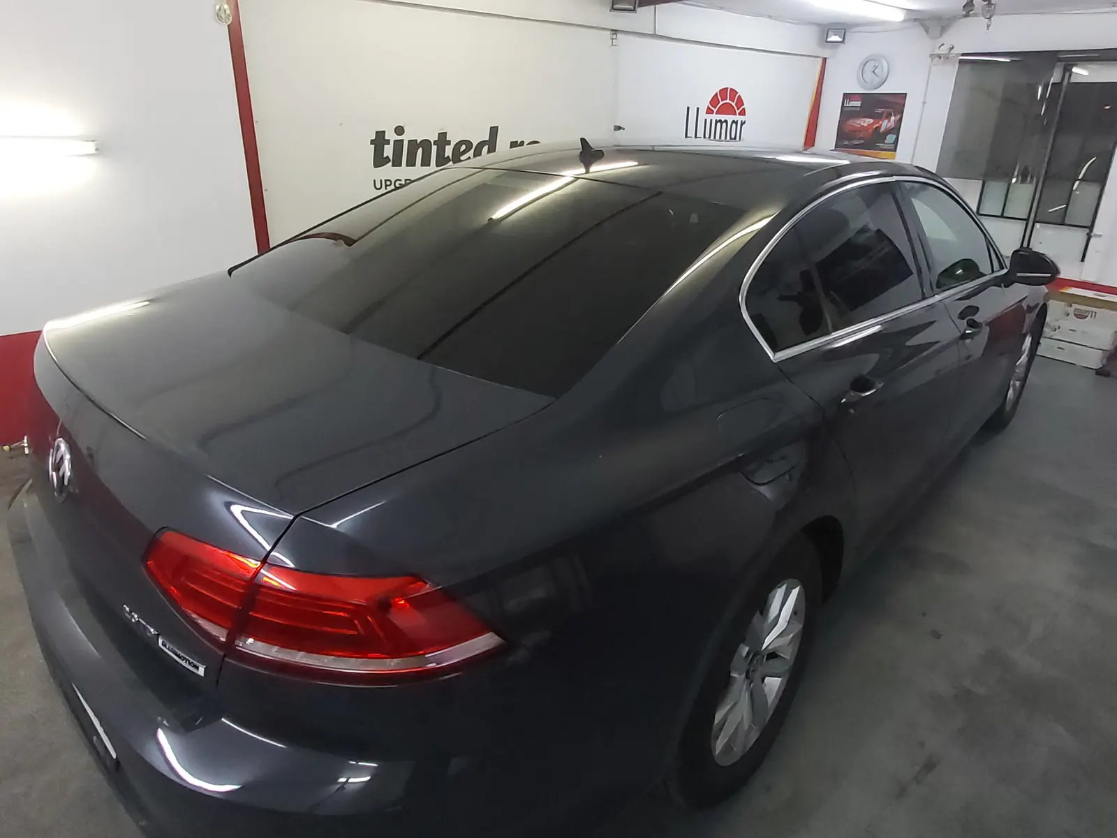 geamuri fumurii VW Passat B8 LLumar ATR20 Bucuresti