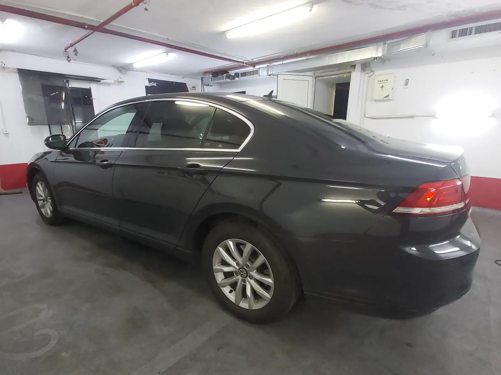 folie auto VW Passat B8 luneta LLumar omologat RAR Tinted Window