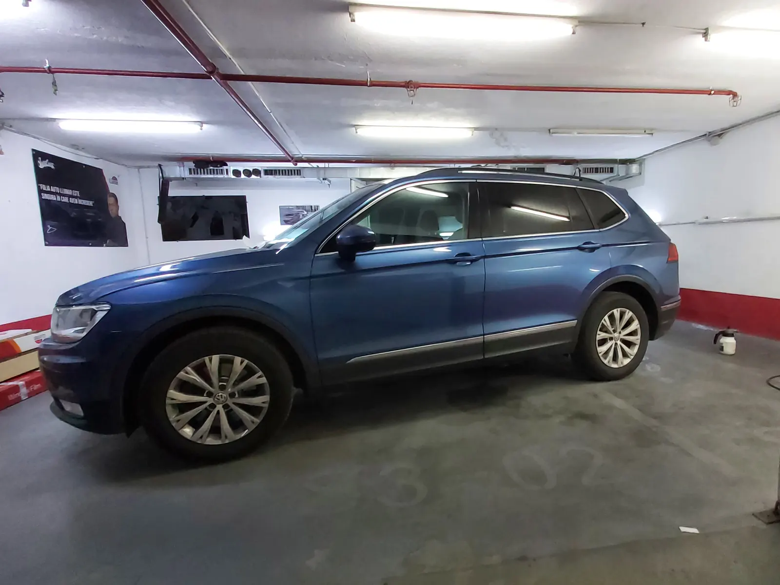 folie luneta VW Tiguan Allspace LLumar omologat RAR Tinted Window