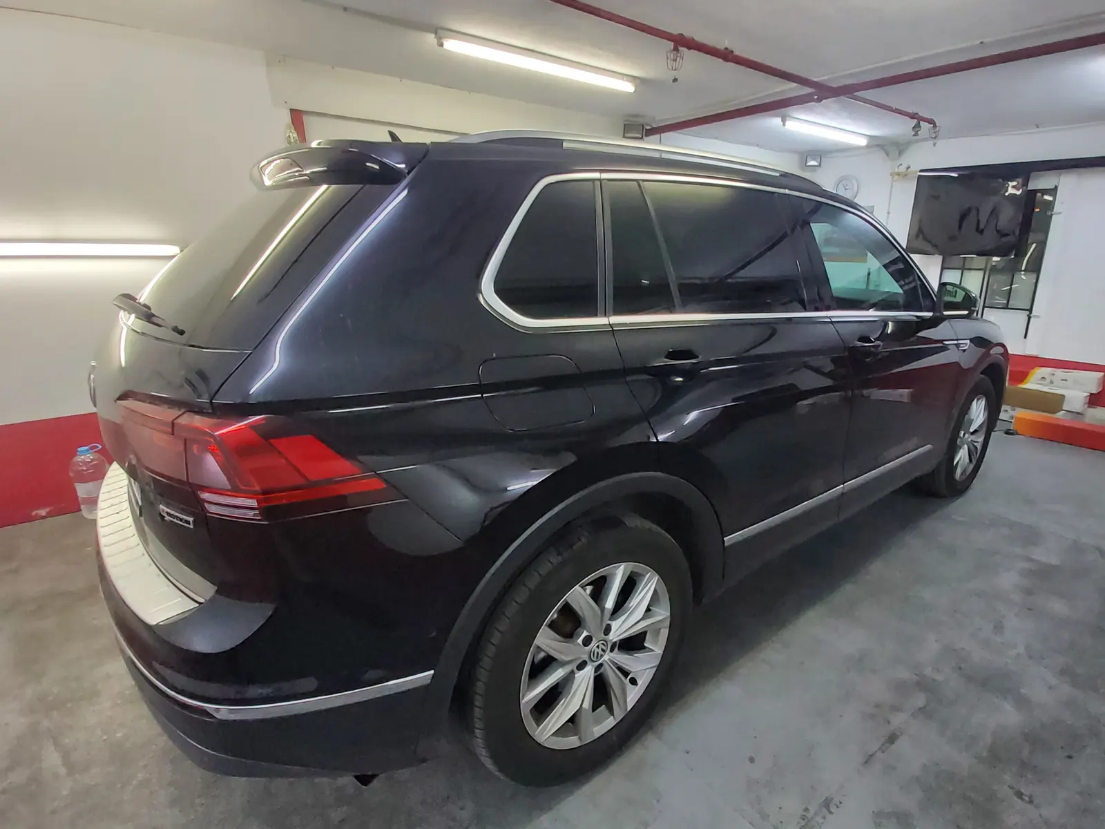 montaj folie Tiguan II Deep Black Pearl ceramica CTX05 RAR