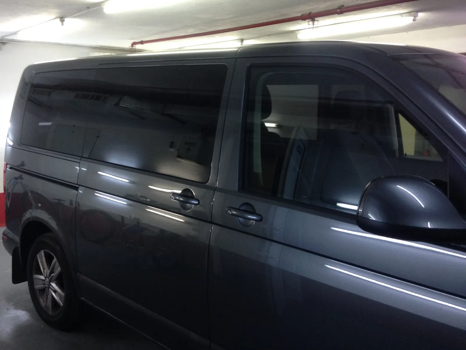 geamuri fumurii VW Multivan T6 folie clasica LLumar AT05