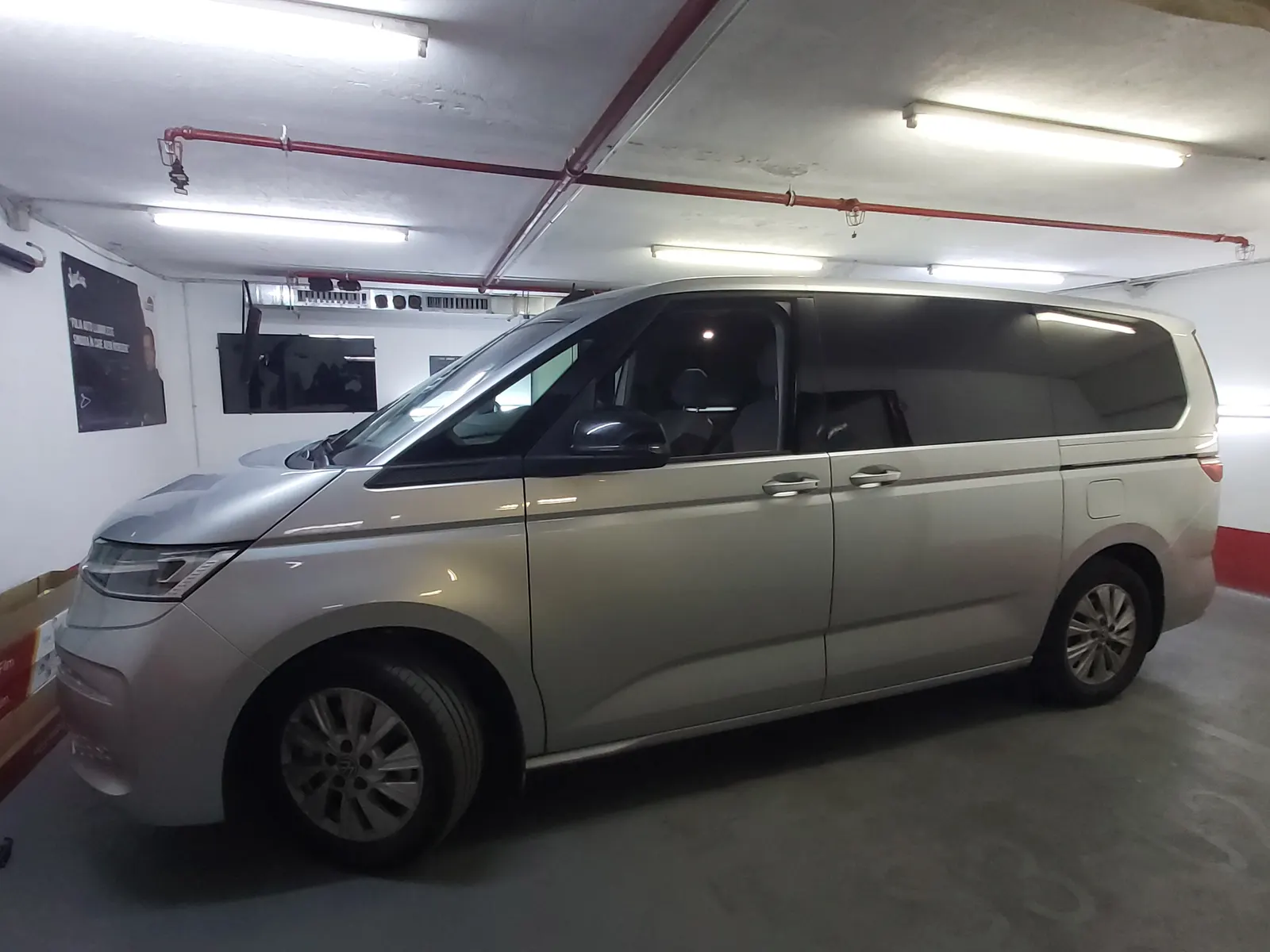 montaj folie ceramica Multivan T7 Reflex Silver Metallic CTX05