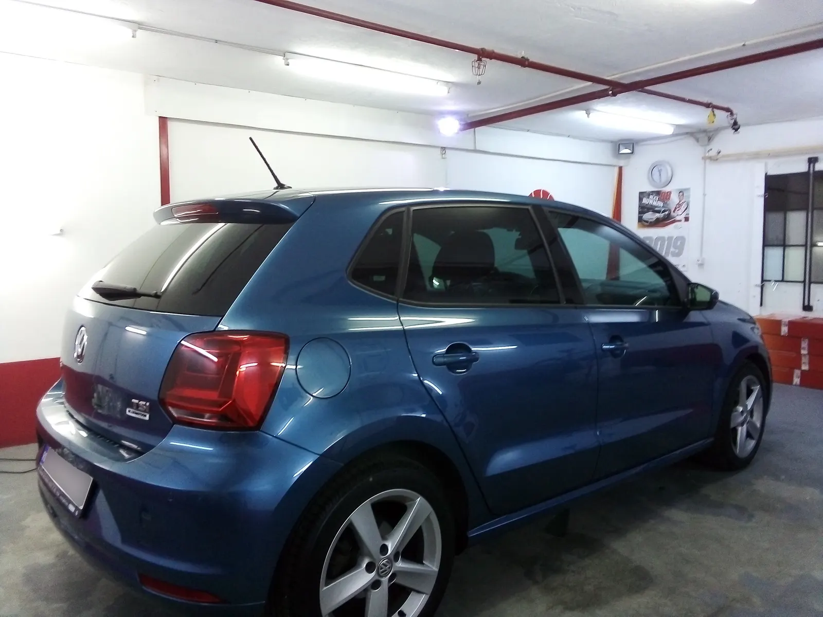 montaj folie ceramica VW Polo Silk Blue Metallic CTX50